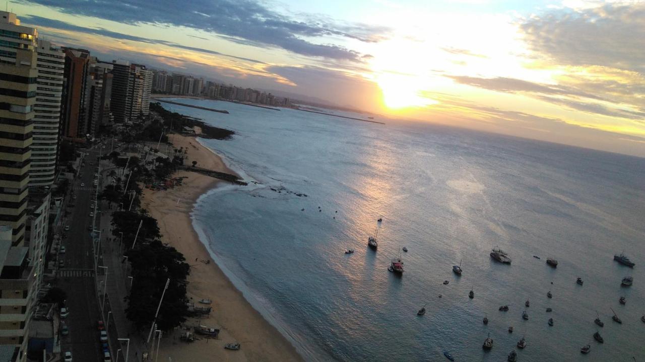 Flat Na Beira Mar Mucuripe Apartman Fortaleza  Kültér fotó